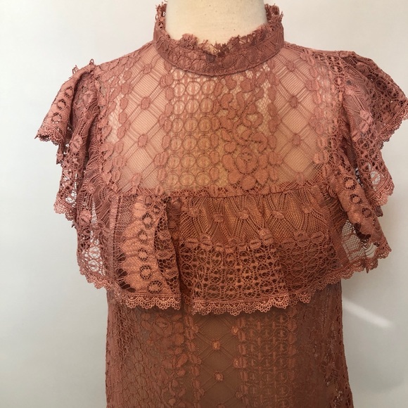 Champagne & Strawberry Pink lace top small - Picture 4 of 8